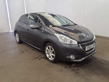 Used Peugeot 208 2014 for sale - 75897318: Photo