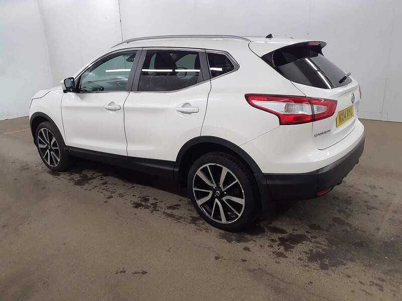 Used Nissan Qashqai 2014 for sale - 77976809: Photo 4