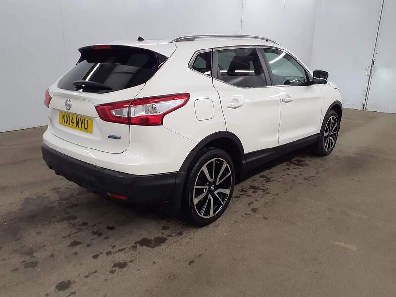 Used Nissan Qashqai 2014 for sale - 77976809: Photo 6
