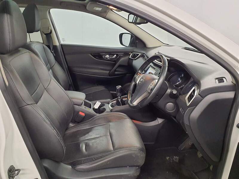 Used Nissan Qashqai 2014 for sale - 77976809: Photo 7
