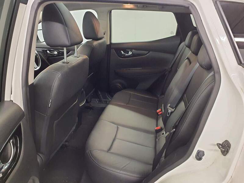 Used Nissan Qashqai 2014 for sale - 77976809: Photo 9