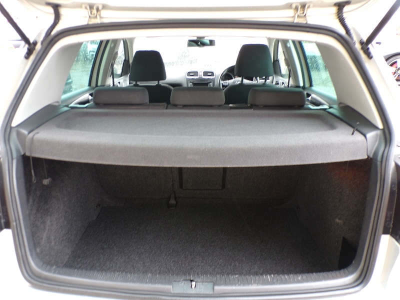 Used Volkswagen Golf 2012 for sale - 77384876: Photo 18