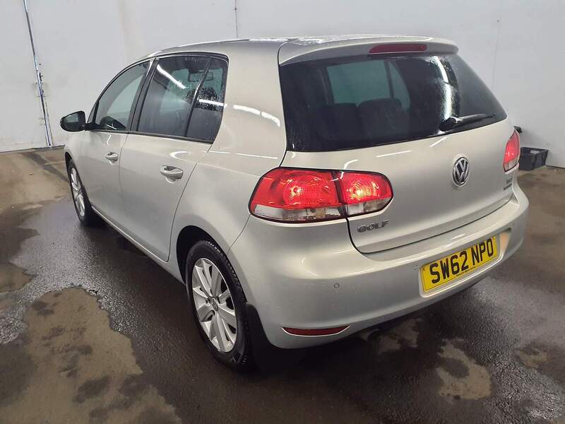 Used Volkswagen Golf 2012 for sale - 77384876: Photo 4