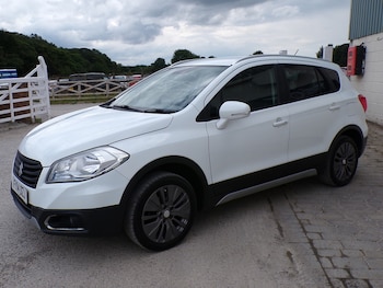 Used Suzuki SX4 S-Cross 2014 for sale - 75203506: Photo