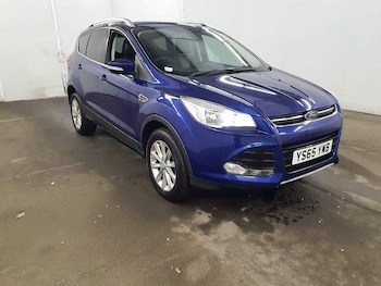 Used Ford Kuga 2015 for sale - 77384852: Photo