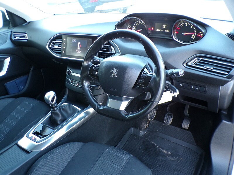 Used Peugeot 308 SW 2015 for sale - 77622094: Photo 12