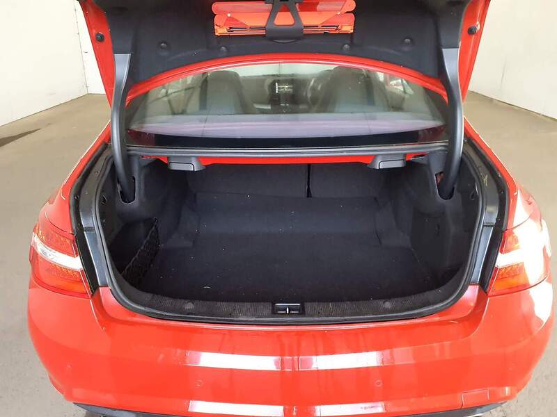 Used Mercedes-Benz E Class 2010 for sale - 77976796: Photo 10