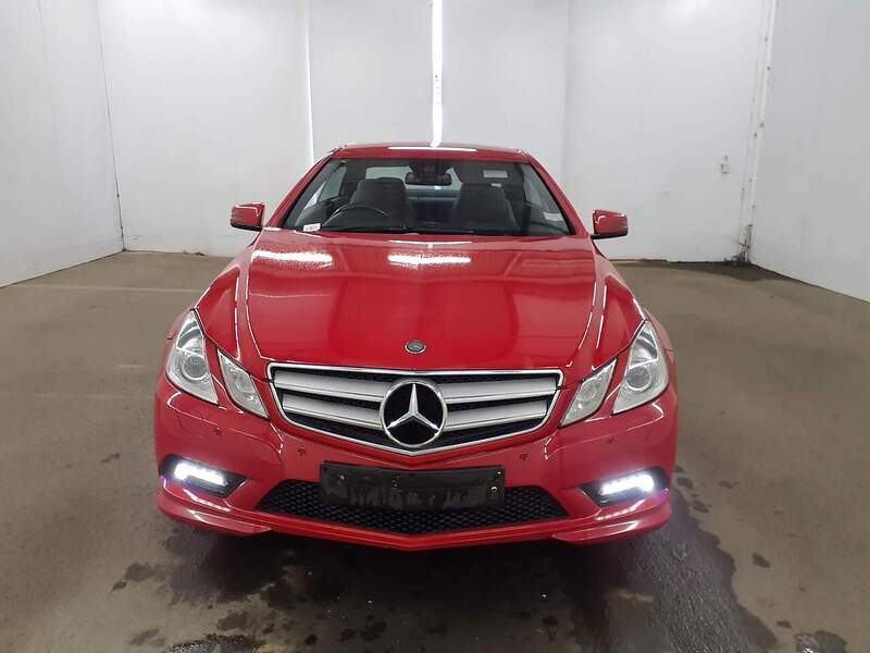 Used Mercedes-Benz E Class 2010 for sale - 77976796: Photo 2
