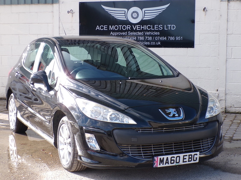 Used Peugeot 308 2010 for sale - 76492173: Photo 2