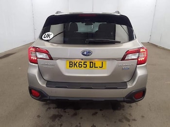 Used Subaru Outback 2015 for sale - 78300042: Photo