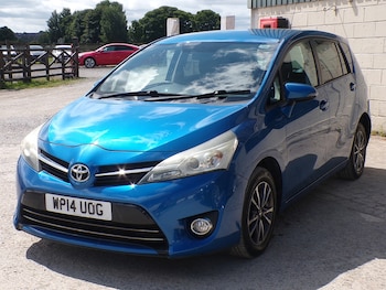 Used Toyota Verso 2014 for sale - 79434730: Photo