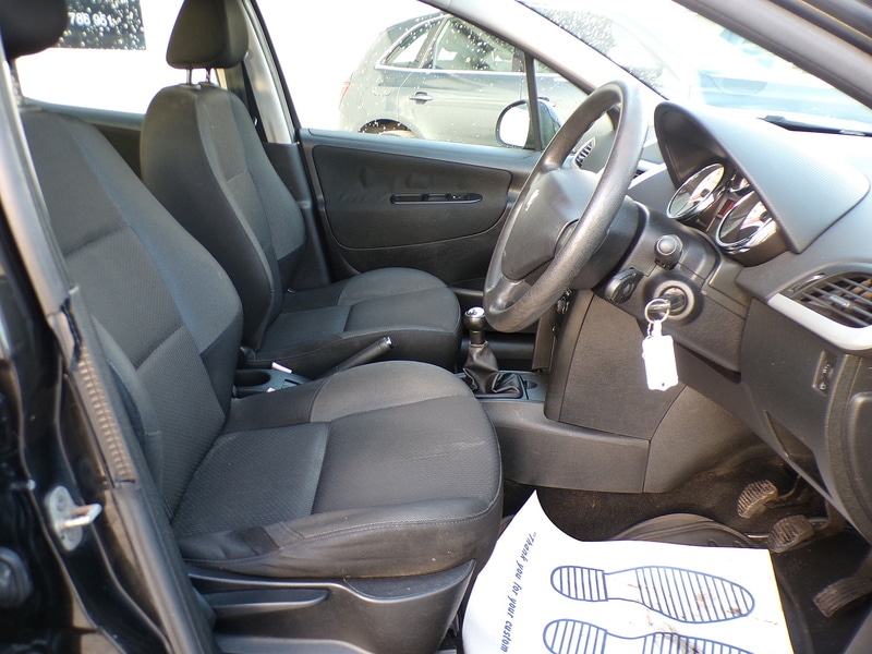 Used Peugeot 207 2009 for sale - 76910707: Photo 11