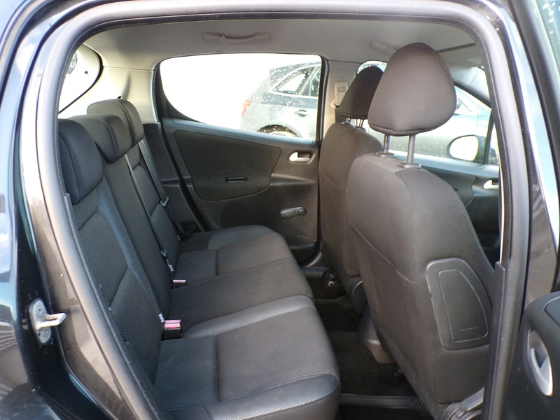 Used Peugeot 207 2009 for sale - 76910707: Photo 17