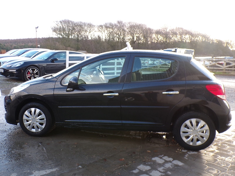 Used Peugeot 207 2009 for sale - 76910707: Photo 5