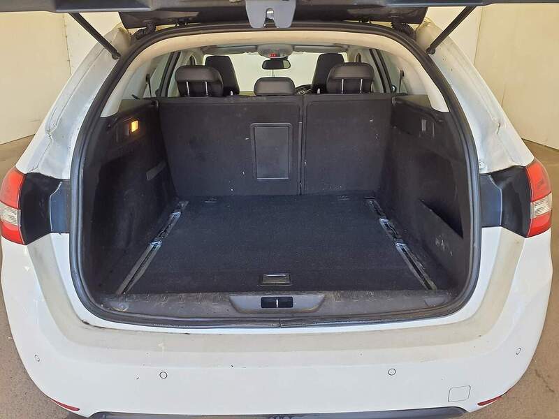 Used Peugeot 308 2014 for sale - 78182203: Photo 11