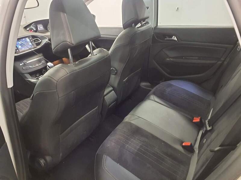 Used Peugeot 308 2014 for sale - 78182203: Photo 9