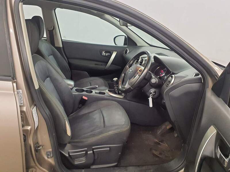 Used Nissan Qashqai 2010 for sale - 77027559: Photo 7