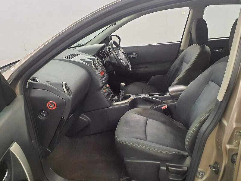 Used Nissan Qashqai 2010 for sale - 77027559: Photo 8
