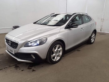Used Volvo V40 2014 for sale - 78840262: Photo