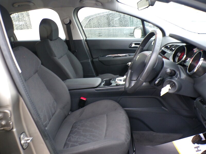 Used Peugeot 3008 2012 for sale - 77206829: Photo 13