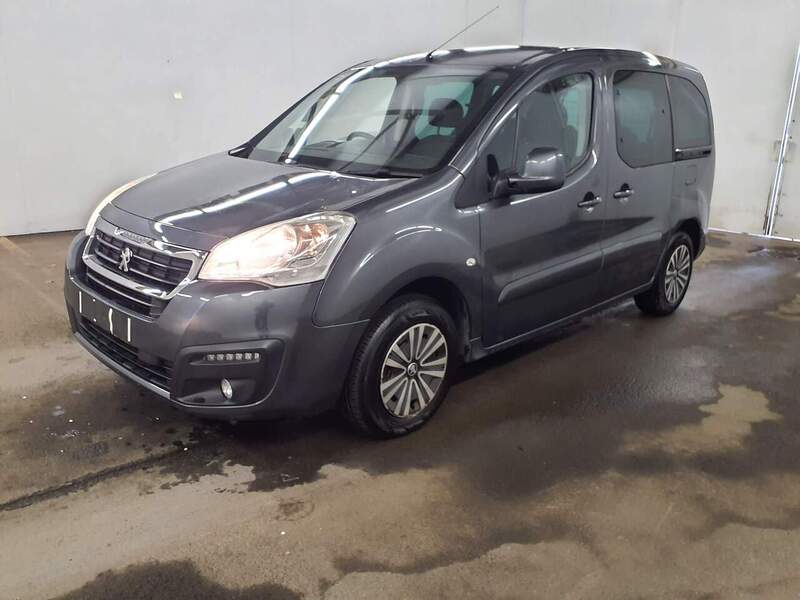 Used Peugeot Partner Tepee 2017 for sale - 77584073: Photo 3