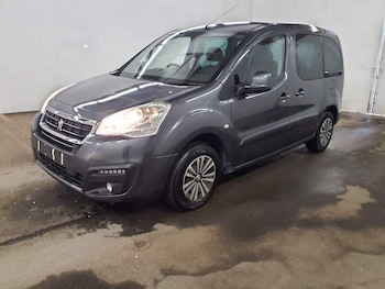 Used Peugeot Partner Tepee 2017 for sale - 77584073: Photo