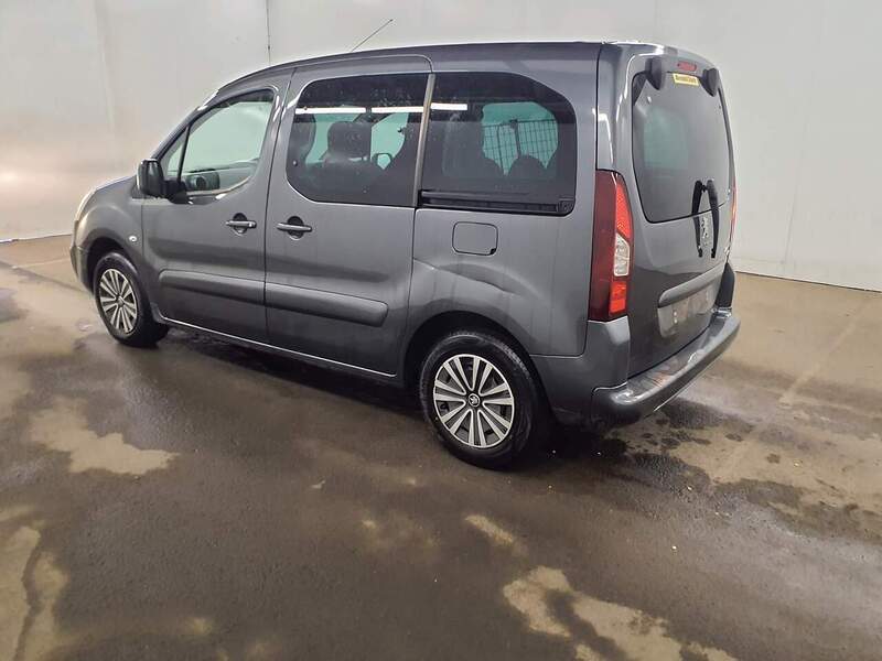 Used Peugeot Partner Tepee 2017 for sale - 77584073: Photo 4