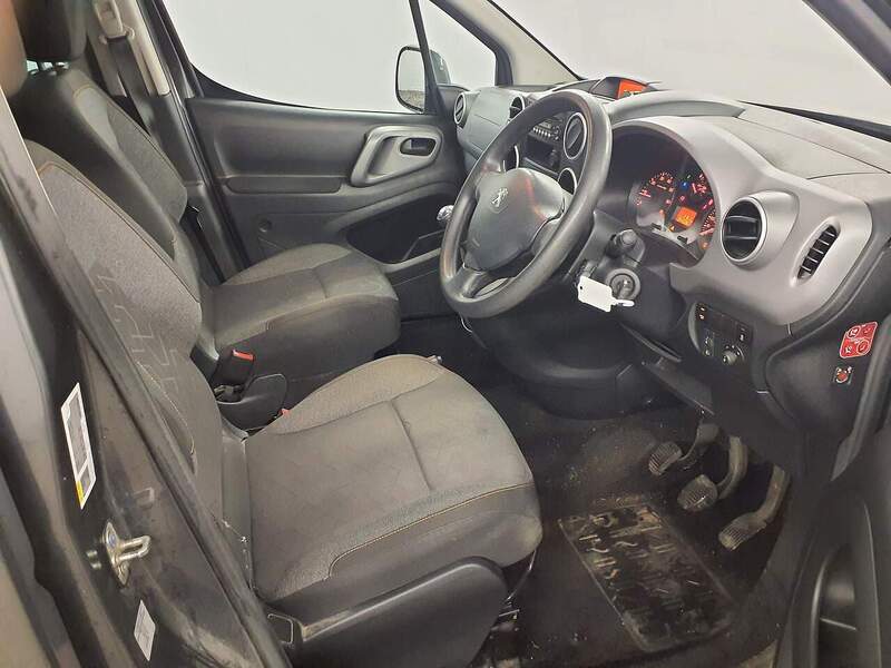 Used Peugeot Partner Tepee 2017 for sale - 77584073: Photo 7