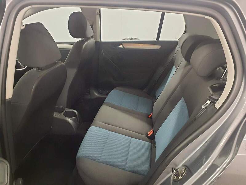 Used Volkswagen Golf 2011 for sale - 77027579: Photo 9