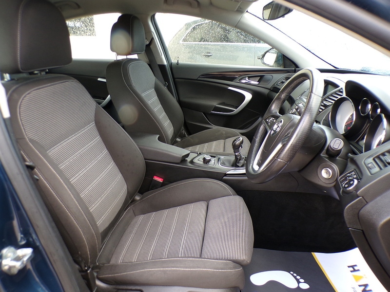 Used Vauxhall Insignia 2011 for sale - 77584075: Photo 13