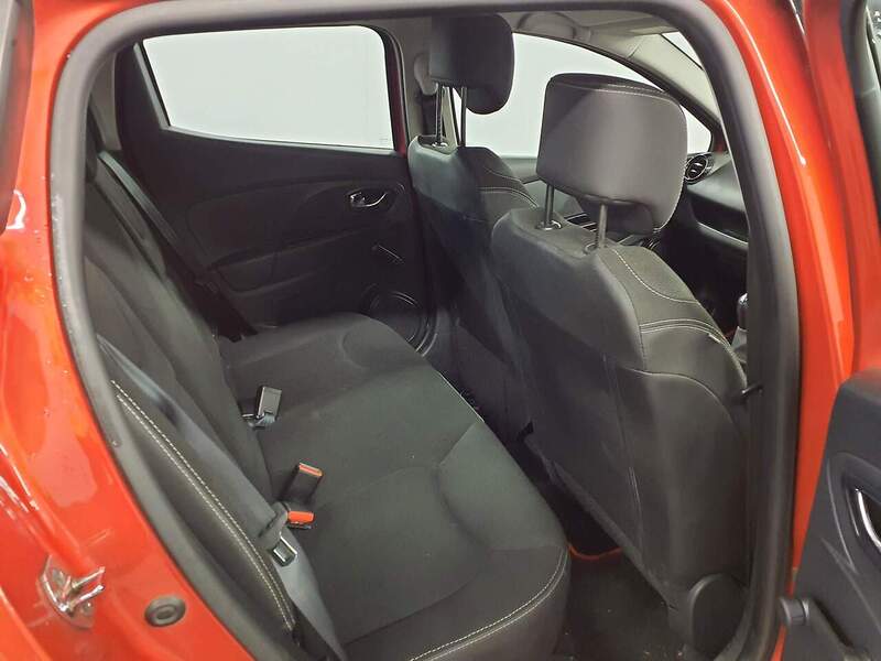 Used Renault Clio 2015 for sale - 77140251: Photo 10