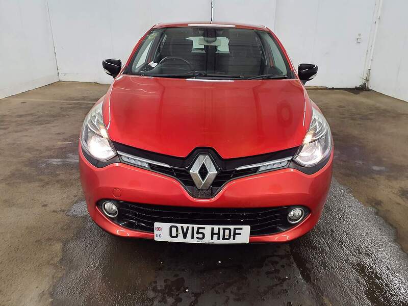 Used Renault Clio 2015 for sale - 77140251: Photo 2