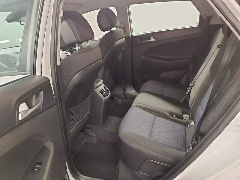 Used Hyundai TUCSON 2016 for sale - 76768827: Photo 9