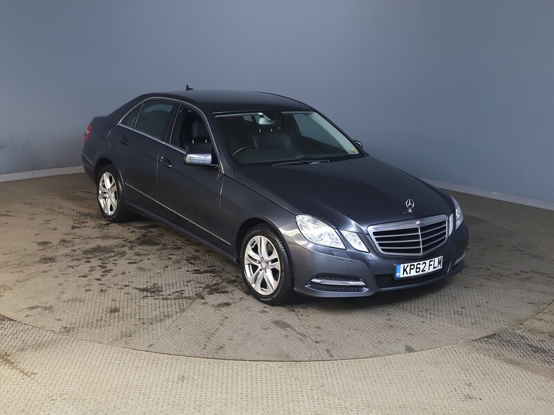 Used Mercedes-Benz E Class for sale - 77765990: Photo 4