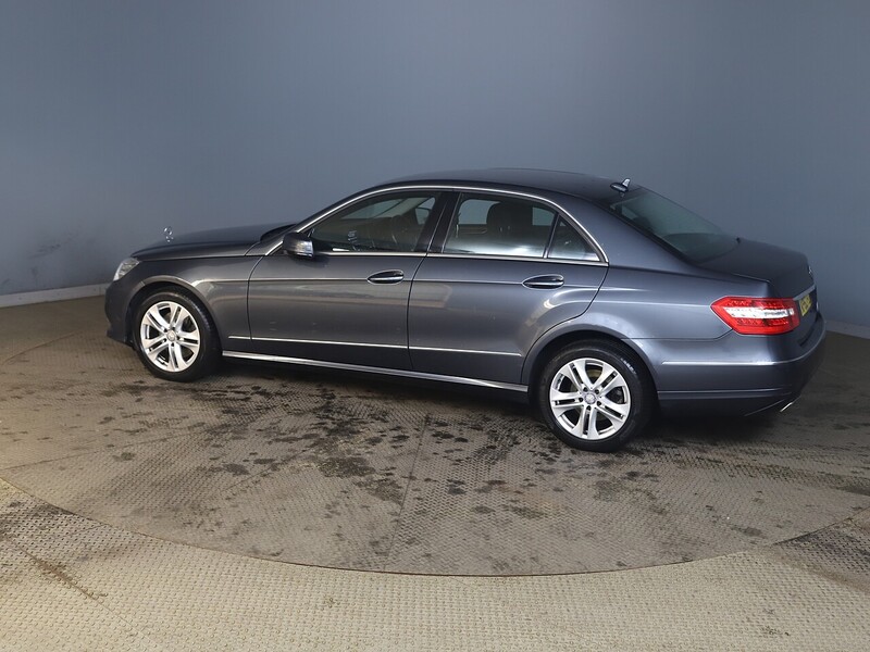 Used Mercedes-Benz E Class for sale - 77765990: Photo 6