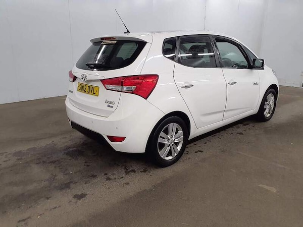 Used Hyundai Ix20 2012 for sale - 76280459: Photo 6