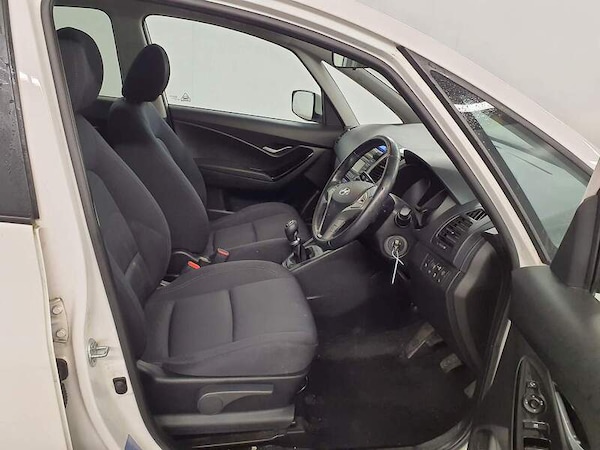 Used Hyundai Ix20 2012 for sale - 76280459: Photo 7