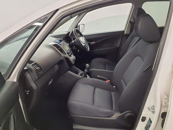 Used Hyundai Ix20 2012 for sale - 76280459: Photo 8