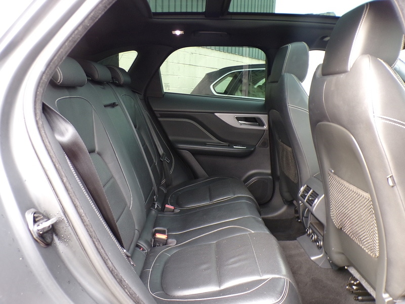 Used Jaguar F-Pace 2017 for sale - 76492189: Photo 18