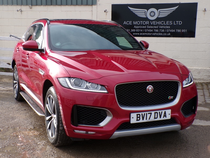 Used Jaguar F-Pace 2017 for sale - 76492189: Photo 2