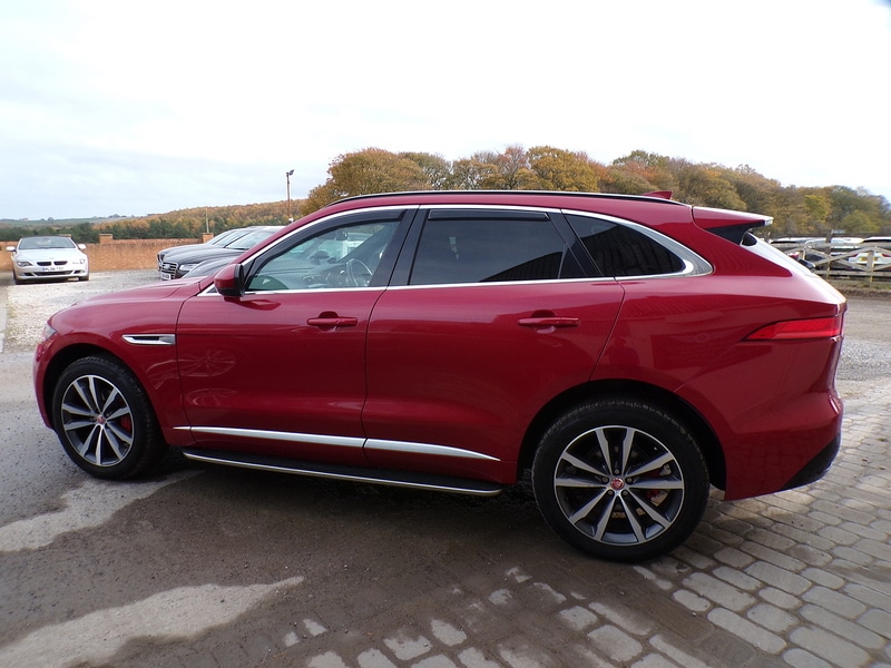 Used Jaguar F-Pace 2017 for sale - 76492189: Photo 5