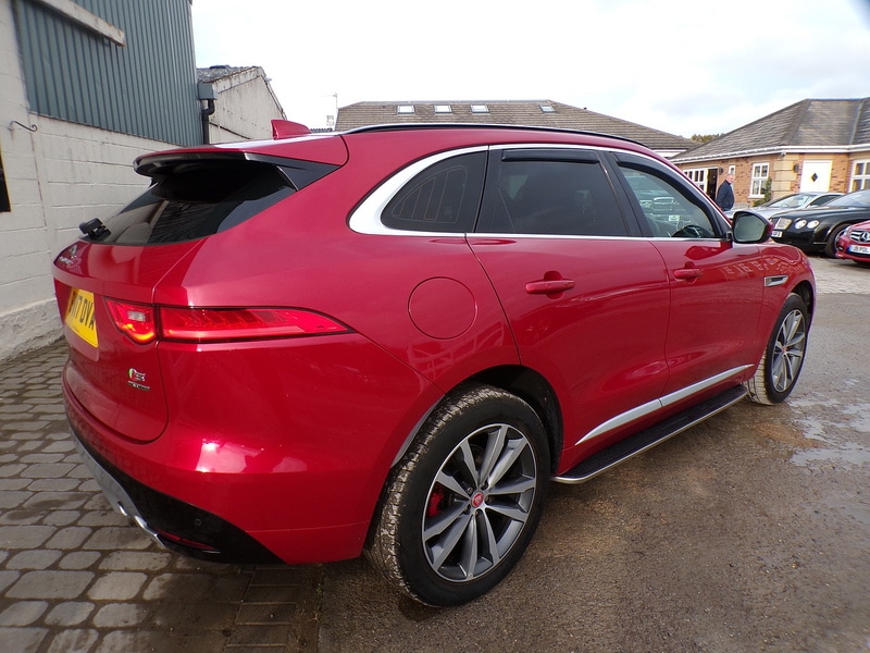Used Jaguar F-Pace 2017 for sale - 76492189: Photo 8