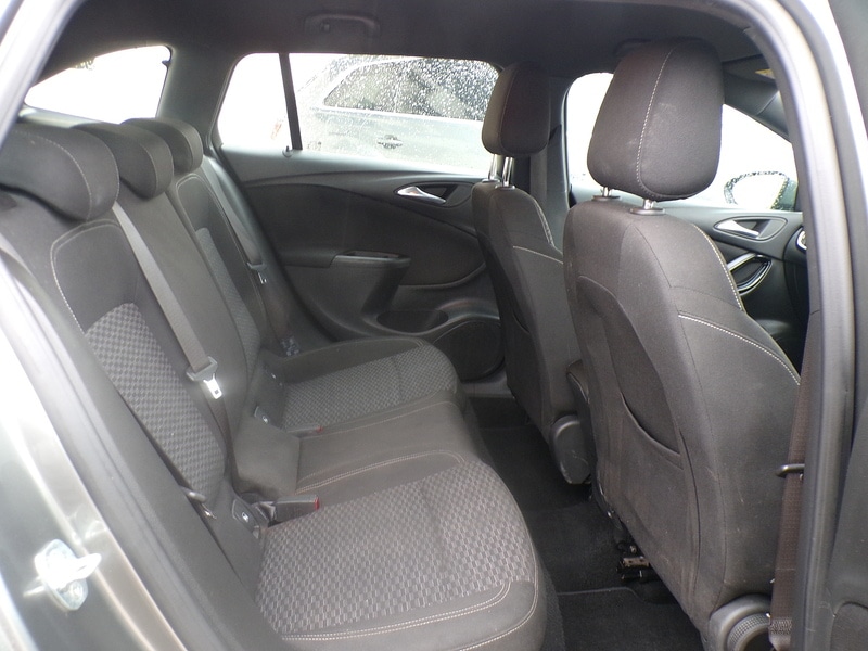 Used Vauxhall Astra 2017 for sale - 77337650: Photo 17