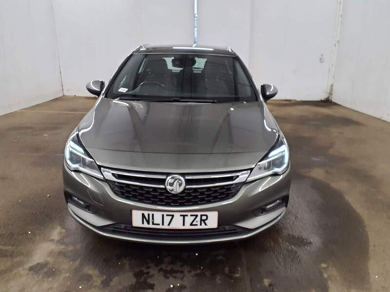 Used Vauxhall Astra 2017 for sale - 77337650: Photo 2
