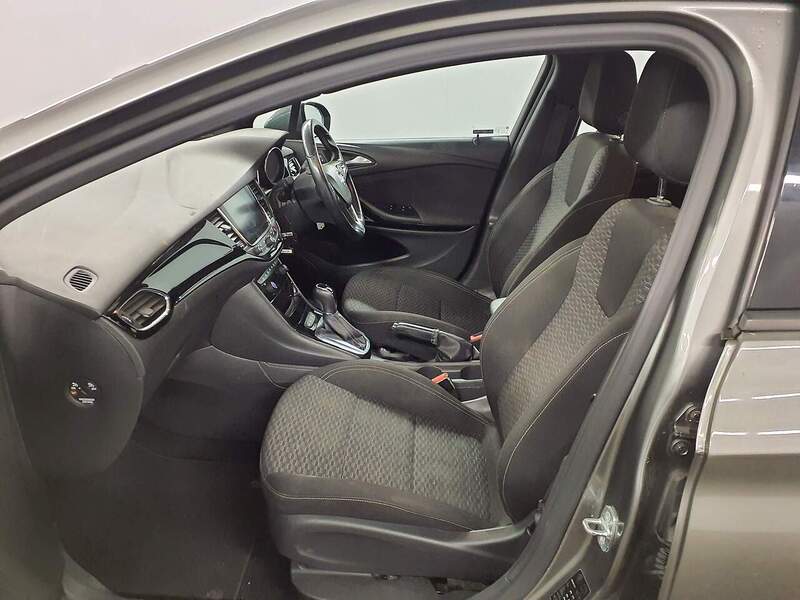 Used Vauxhall Astra 2017 for sale - 77337650: Photo 8