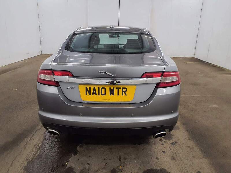 Used Jaguar XF 2010 for sale - 77027590: Photo 5
