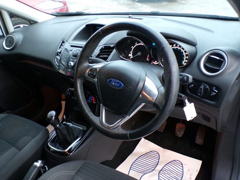 Used Ford Fiesta 2014 for sale - 76559552: Photo 12