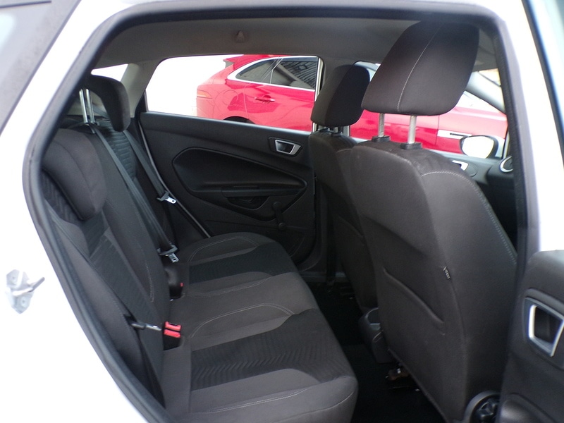Used Ford Fiesta 2014 for sale - 76559552: Photo 17