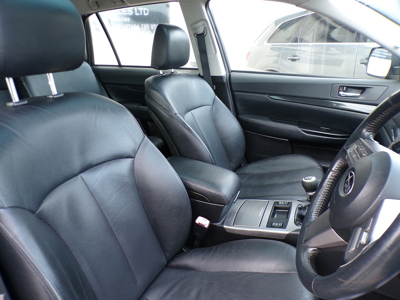 Used Subaru Legacy 2011 for sale - 77391649: Photo 13