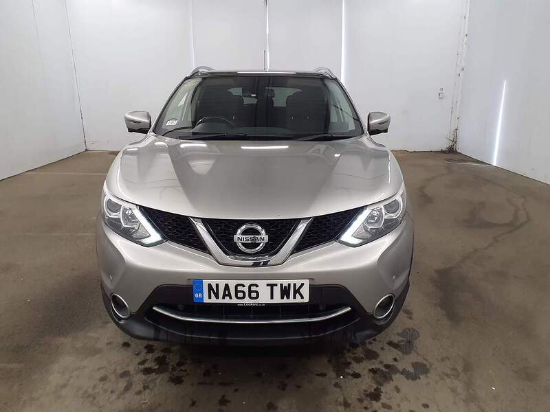 Used Nissan Qashqai for sale - 77937398: Photo 2